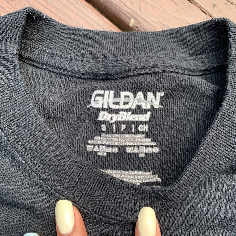 Graphic Black T-shirt - Picture 3 of 3